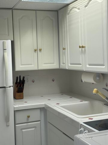 1731 SE 15th Street 605, Fort Lauderdale, FL 33316