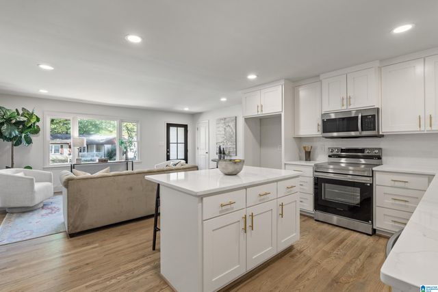 440 WOODVALE LANE, Homewood, AL 35209