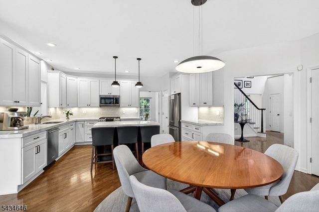 865 Madison Ave, Bridgewater Twp., NJ 08807