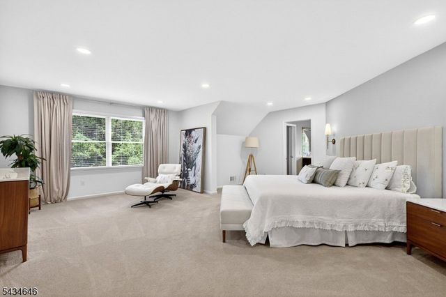 865 Madison Ave, Bridgewater Twp., NJ 08807