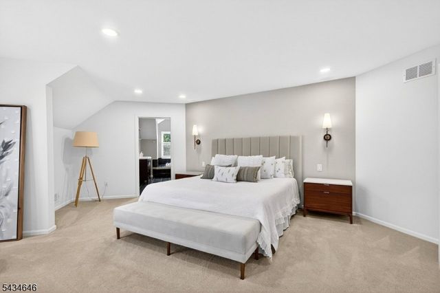 865 Madison Ave, Bridgewater Twp., NJ 08807