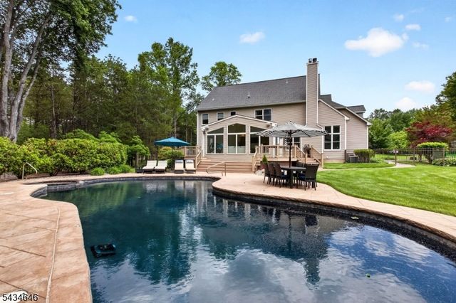 865 Madison Ave, Bridgewater Twp., NJ 08807