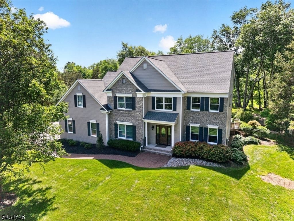 865 Madison Ave, Bridgewater Twp., NJ 08807