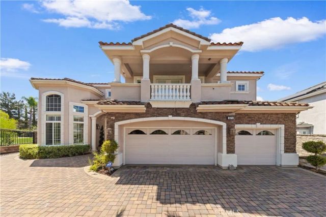 18974 Secretariat Way, Yorba Linda, CA 92886