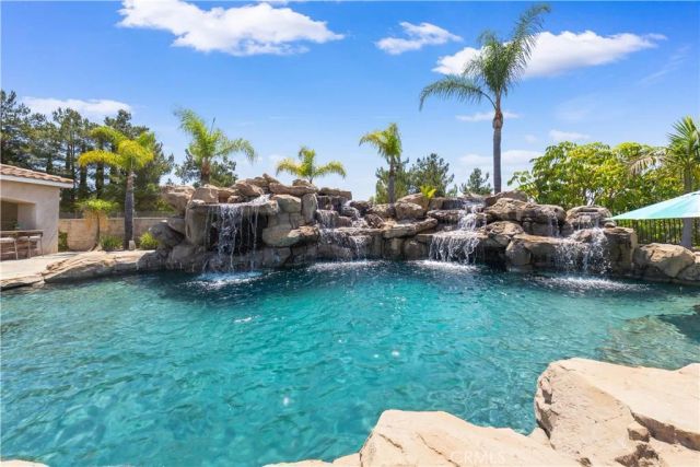 18974 Secretariat Way, Yorba Linda, CA 92886