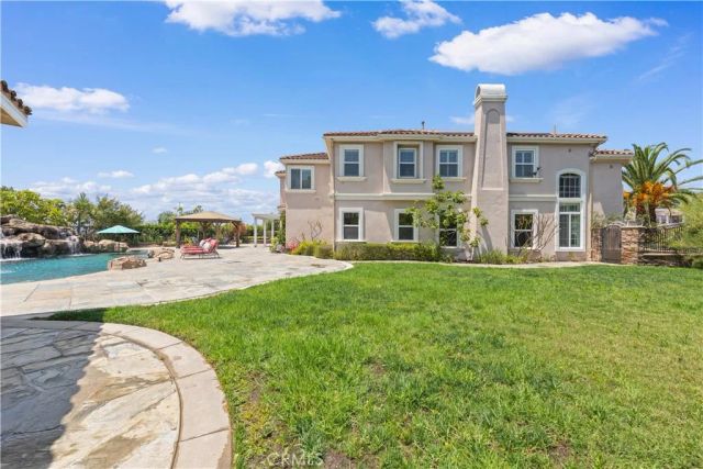 18974 Secretariat Way, Yorba Linda, CA 92886