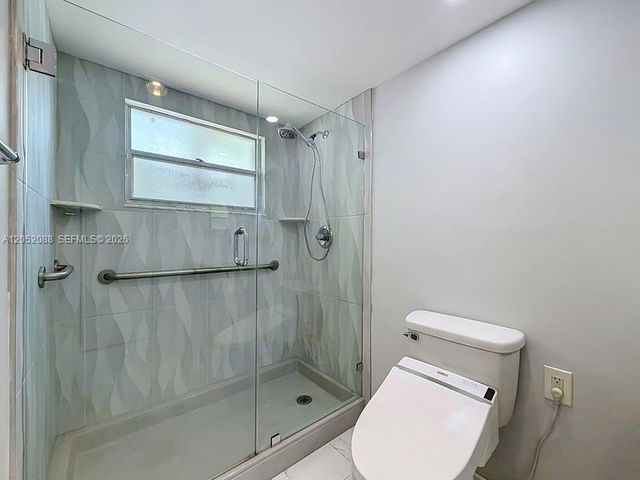 13300 SW 1st St 114O, Pembroke Pines, FL 33027
