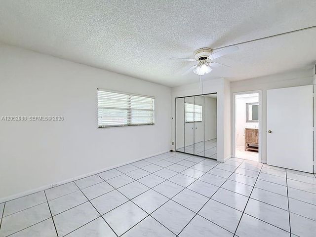 13300 SW 1st St 114O, Pembroke Pines, FL 33027
