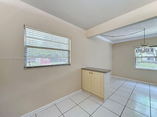 13300 SW 1st St 114O, Pembroke Pines, FL 33027