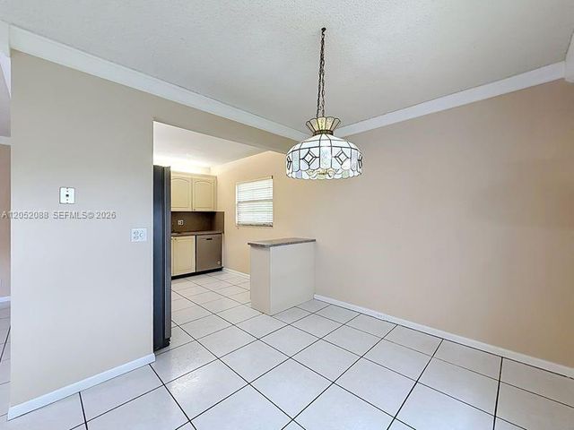 13300 SW 1st St 114O, Pembroke Pines, FL 33027