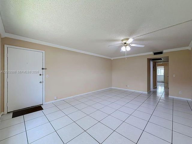 13300 SW 1st St 114O, Pembroke Pines, FL 33027