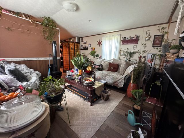 612 W Broadway, Jefferson, TX 75653