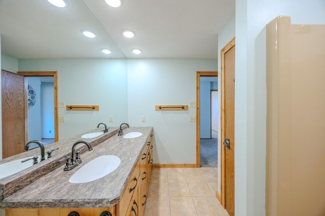 3507 Birchmont Drive NE, Bemidji, MN 56601