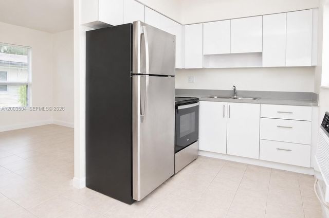 2206 Fillmore Street 110, Hollywood, FL 33020