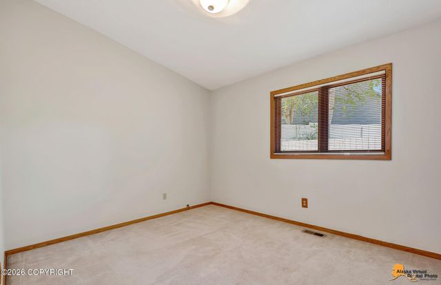 6611 Lawlor Circle, Anchorage, AK 99502