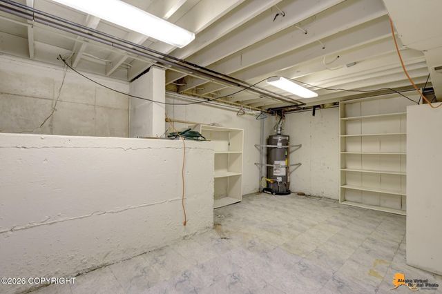 6611 Lawlor Circle, Anchorage, AK 99502