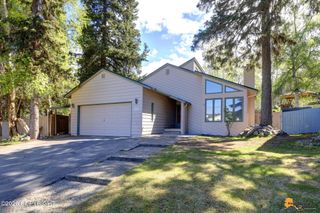 6611 Lawlor Circle, Anchorage, AK 99502