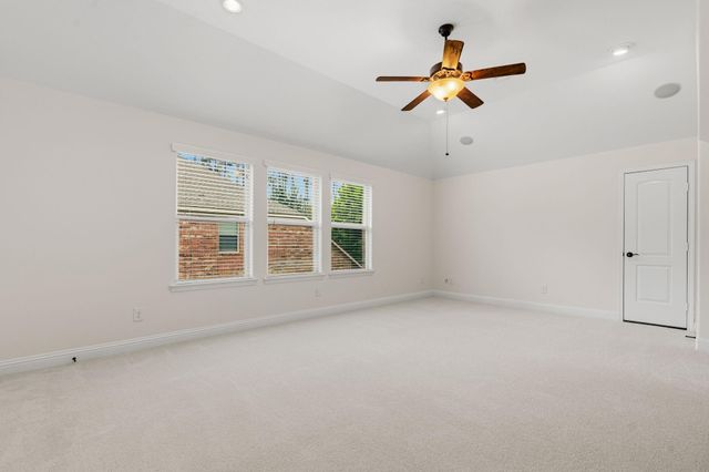 10 Waterfall Way, The Woodlands, TX 77375