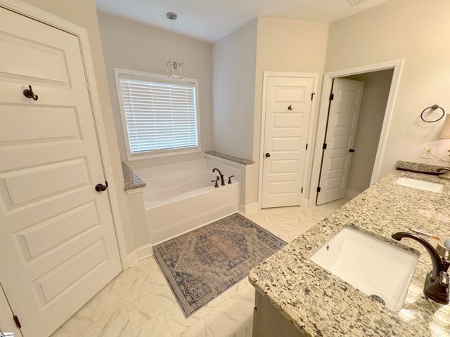 225 Meadow Brook Lane, Pickens, SC 29671