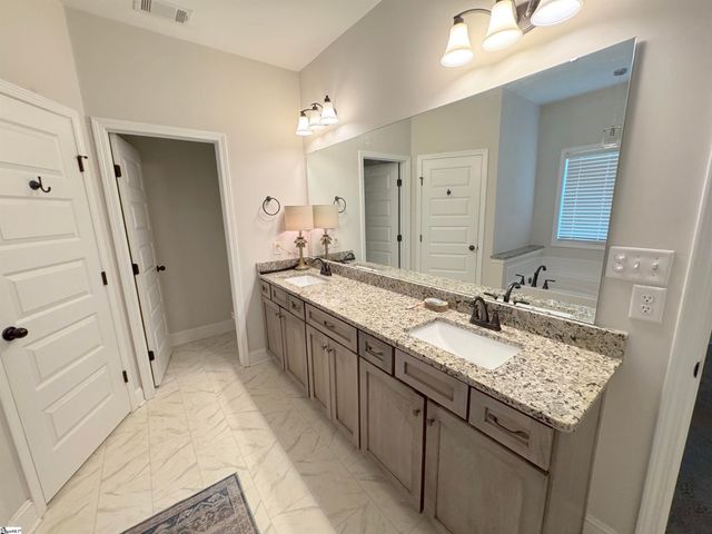 225 Meadow Brook Lane, Pickens, SC 29671