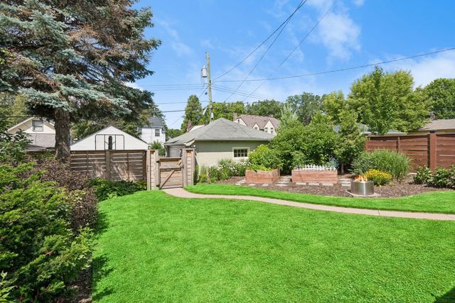 1932 Cleveland Street NE, Minneapolis, MN 55418