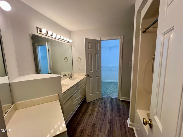 134 Grande Meadow Way, Cary, NC 27513
