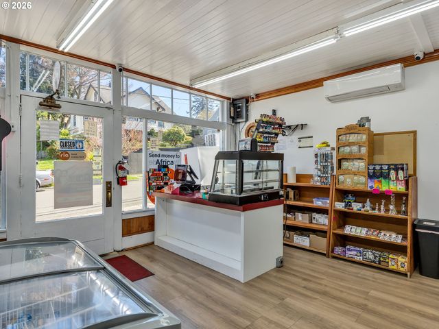 690 ALAMEDA Ave, Astoria, OR 97103