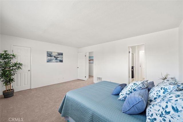 4902 Pearce, Huntington Beach, CA 92649
