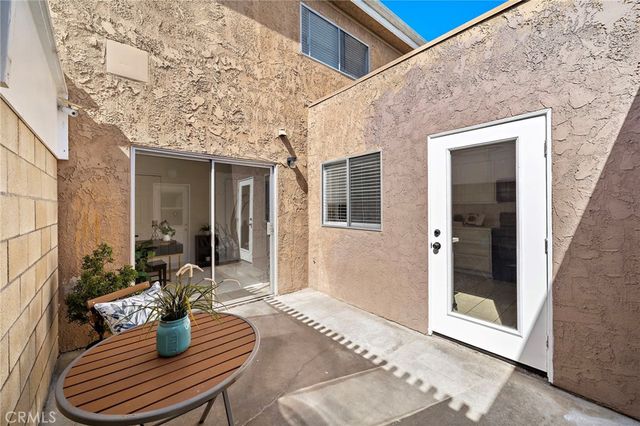 4902 Pearce, Huntington Beach, CA 92649