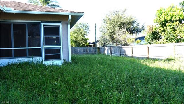 17376 Connecticut RD, Fort Myers, FL 33967