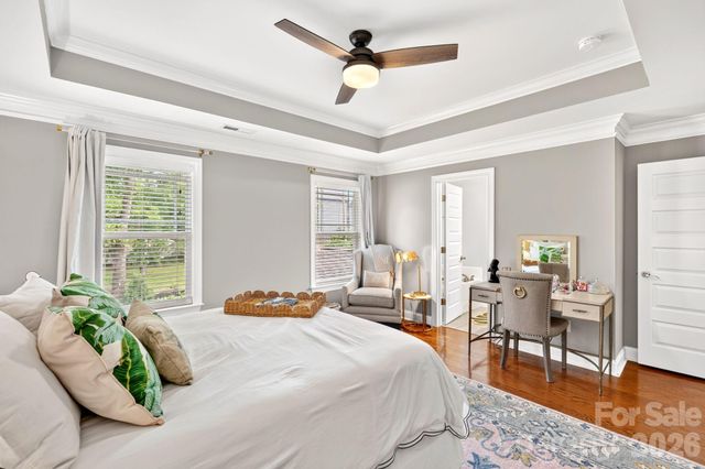 9 Winn Street, Greenville, SC 29601