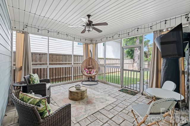 9 Winn Street, Greenville, SC 29601