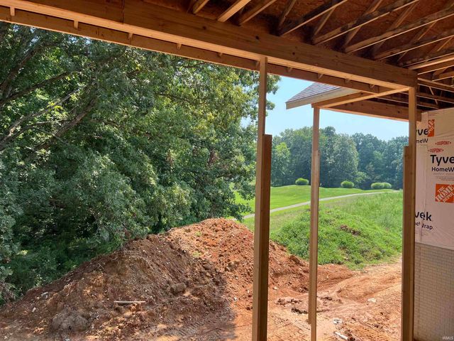 107 Stone Crest Drive, Bedford, IN 47421