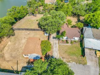 7028 Lotus Trail, Lake Worth, TX 76135