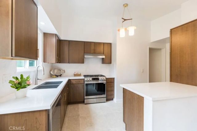 5724 Wish Avenue, Encino, CA 91316