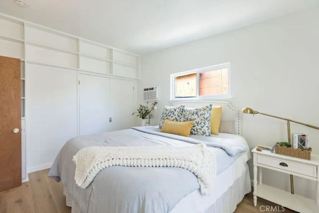 5724 Wish Avenue, Encino, CA 91316