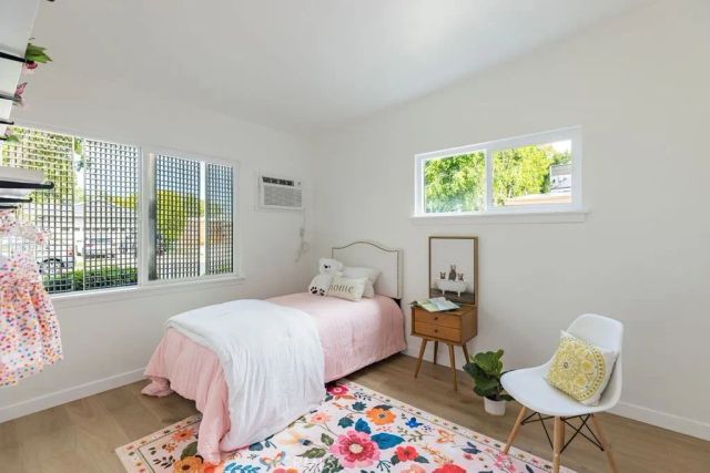 5724 Wish Avenue, Encino, CA 91316