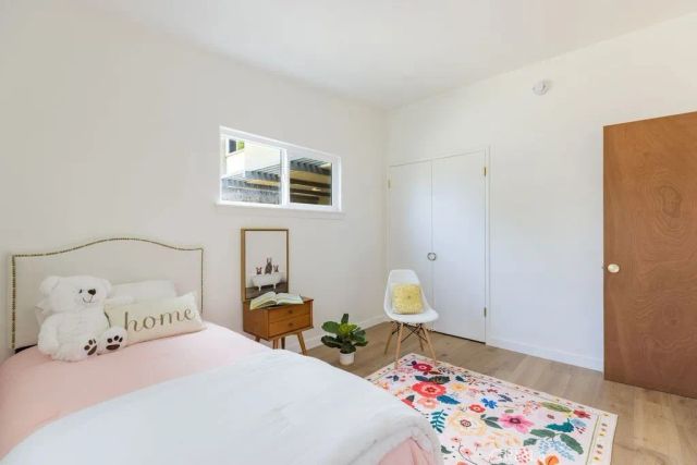 5724 Wish Avenue, Encino, CA 91316
