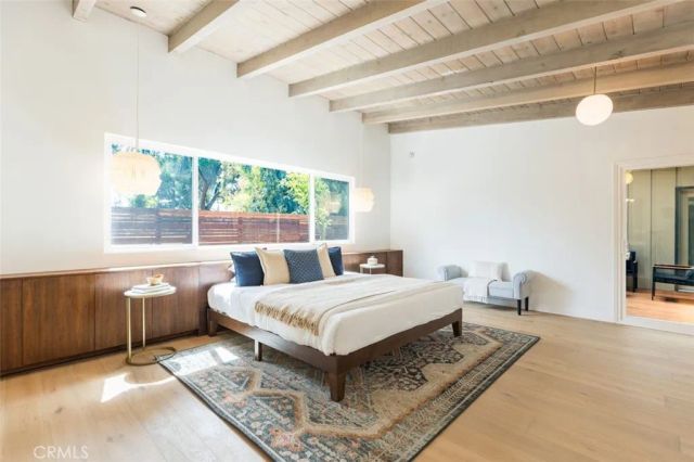 5724 Wish Avenue, Encino, CA 91316