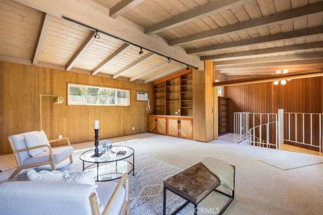 5724 Wish Avenue, Encino, CA 91316
