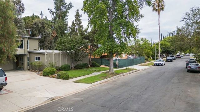 5724 Wish Avenue, Encino, CA 91316