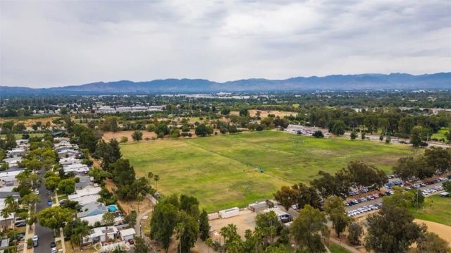 5724 Wish Avenue, Encino, CA 91316