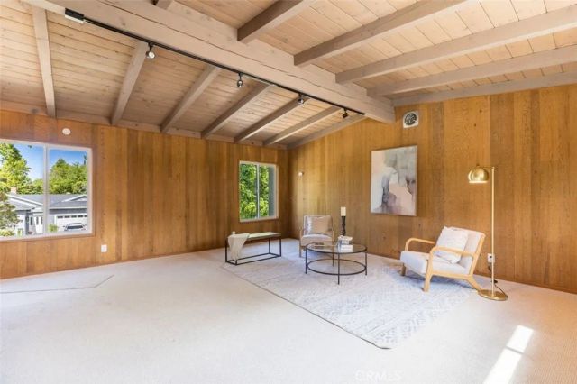 5724 Wish Avenue, Encino, CA 91316