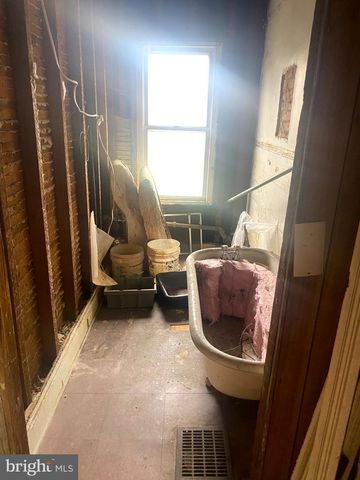 5204 MORRIS ST, Philadelphia, PA 19144