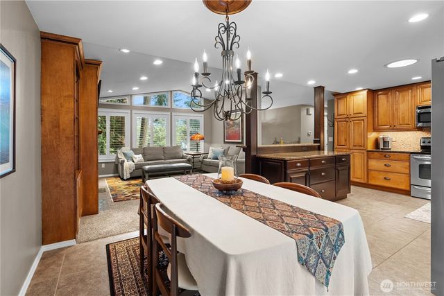 18002 42nd Street Ct E, Lake Tapps, WA 98391