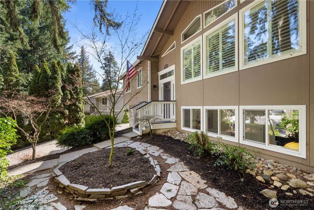 18002 42nd Street Ct E, Lake Tapps, WA 98391