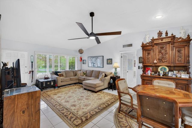 1935 SE 25th Avenue, Fort Lauderdale, FL 33316