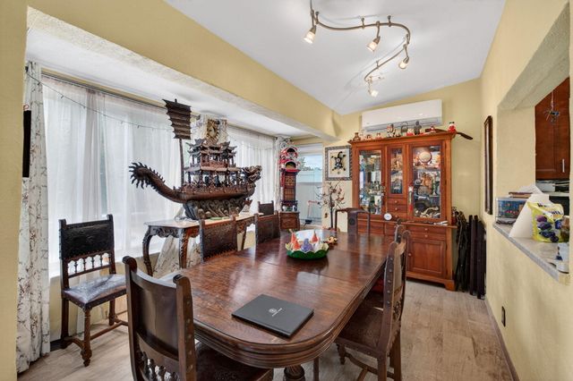 1935 SE 25th Avenue, Fort Lauderdale, FL 33316