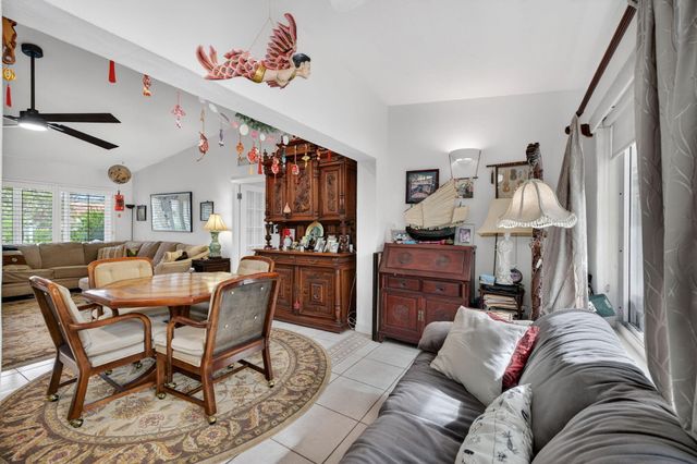 1935 SE 25th Avenue, Fort Lauderdale, FL 33316