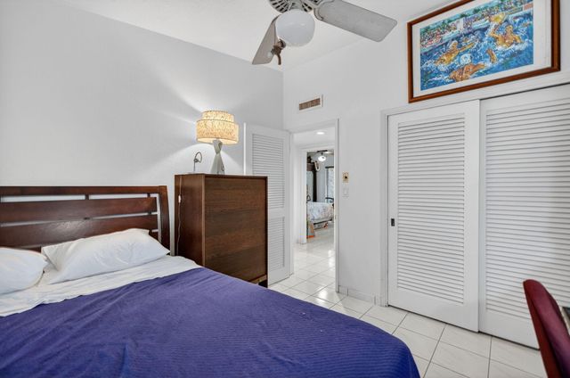 1935 SE 25th Avenue, Fort Lauderdale, FL 33316